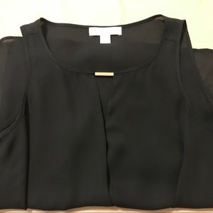 Black sleeveless top